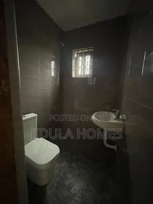 1bdrm Apartment in Adenta Pantang, Sakora for rent