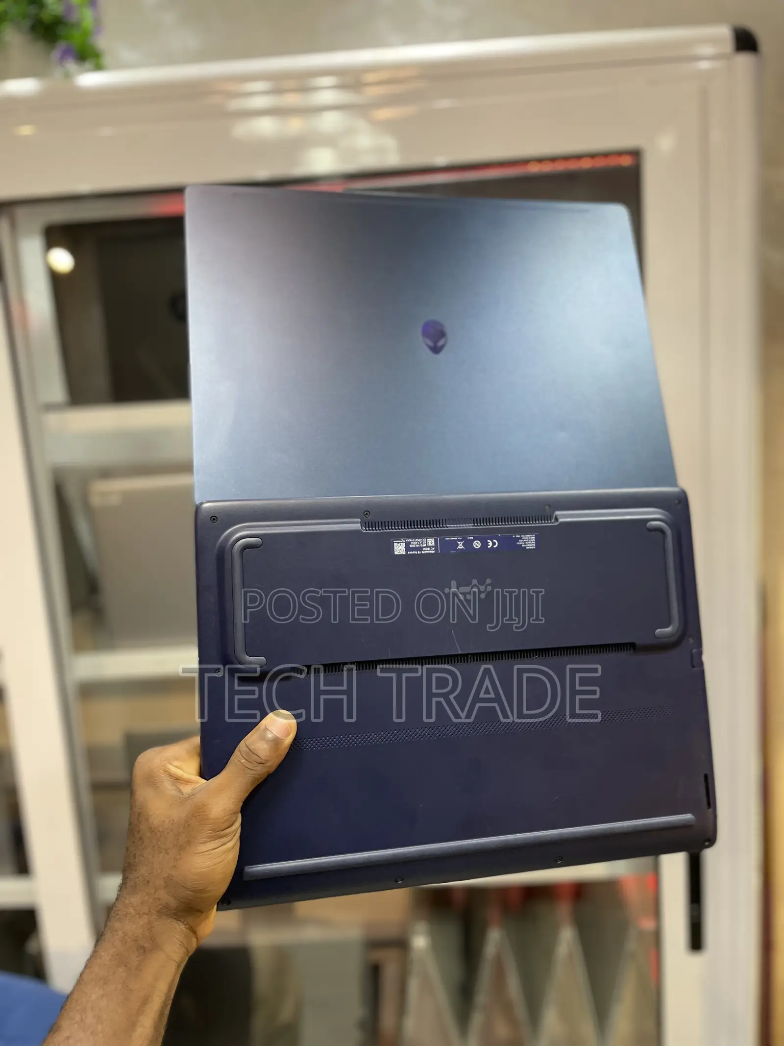 Laptop Alienware 16 Aurora 16GB Intel Core 7 SSD 512GB