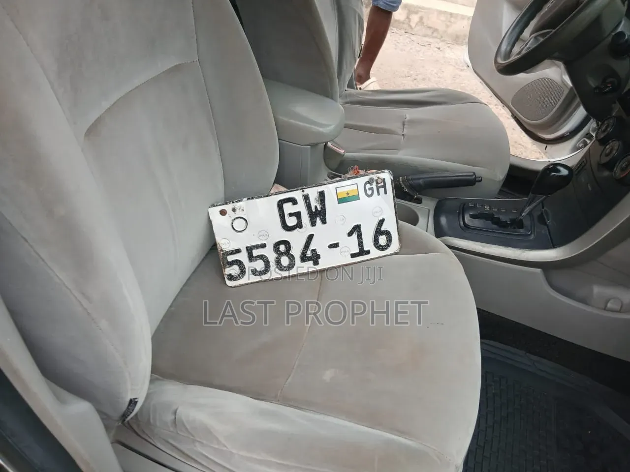 Toyota Corolla 2015 White