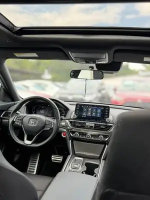Honda Accord Sport 2.0T 2022 White