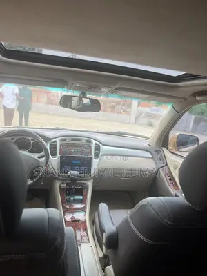 Toyota Highlander 2007 Brown