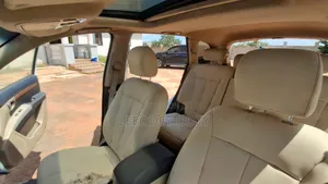 Hyundai Santa Fe 2010 White