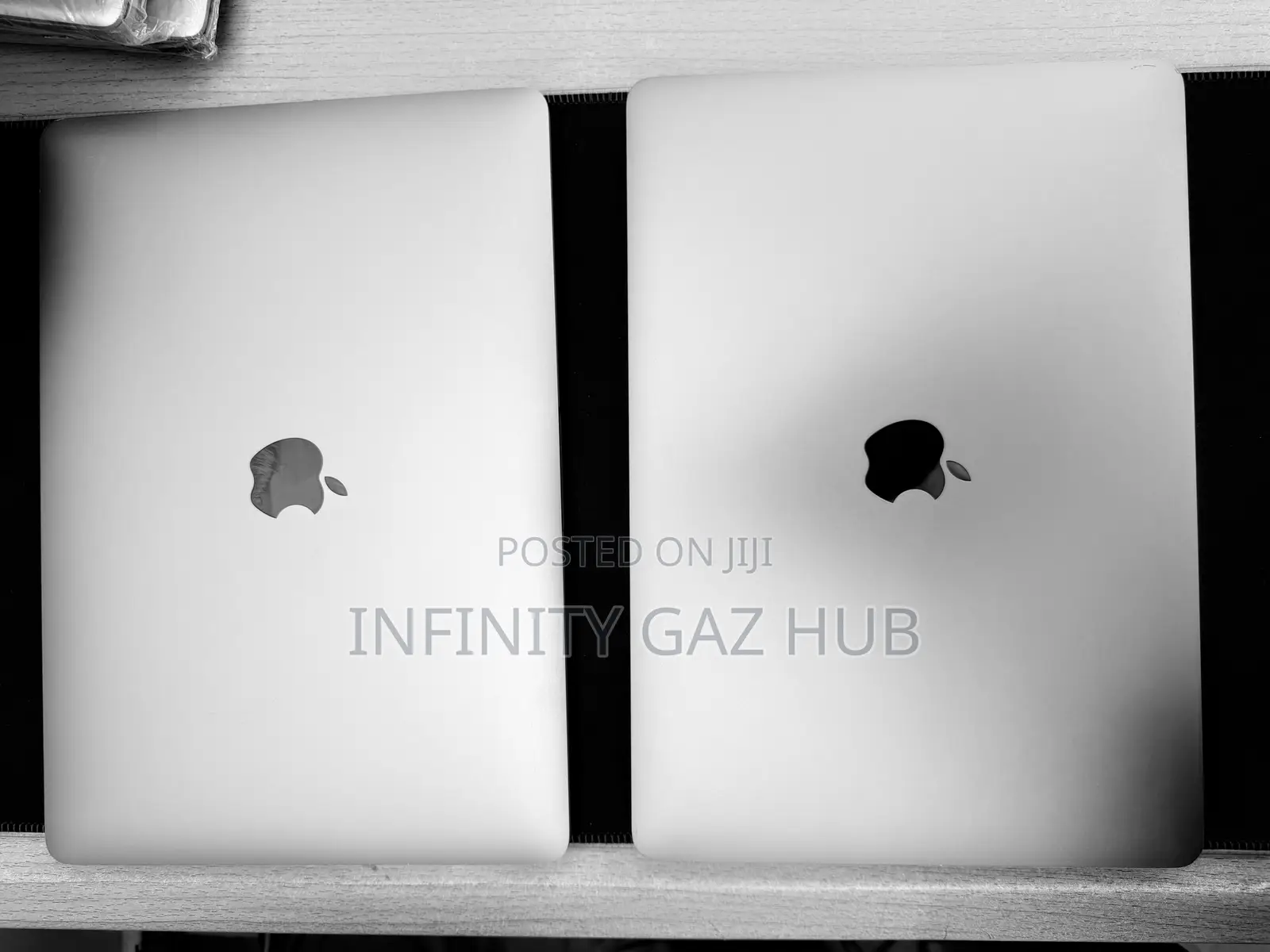 Laptop Apple MacBook Pro 2021 M1 8GB Apple M1 SSHD (Hybrid) 256GB