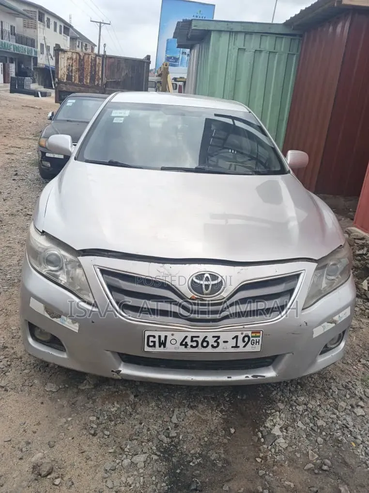 Toyota Camry 2009 Gray