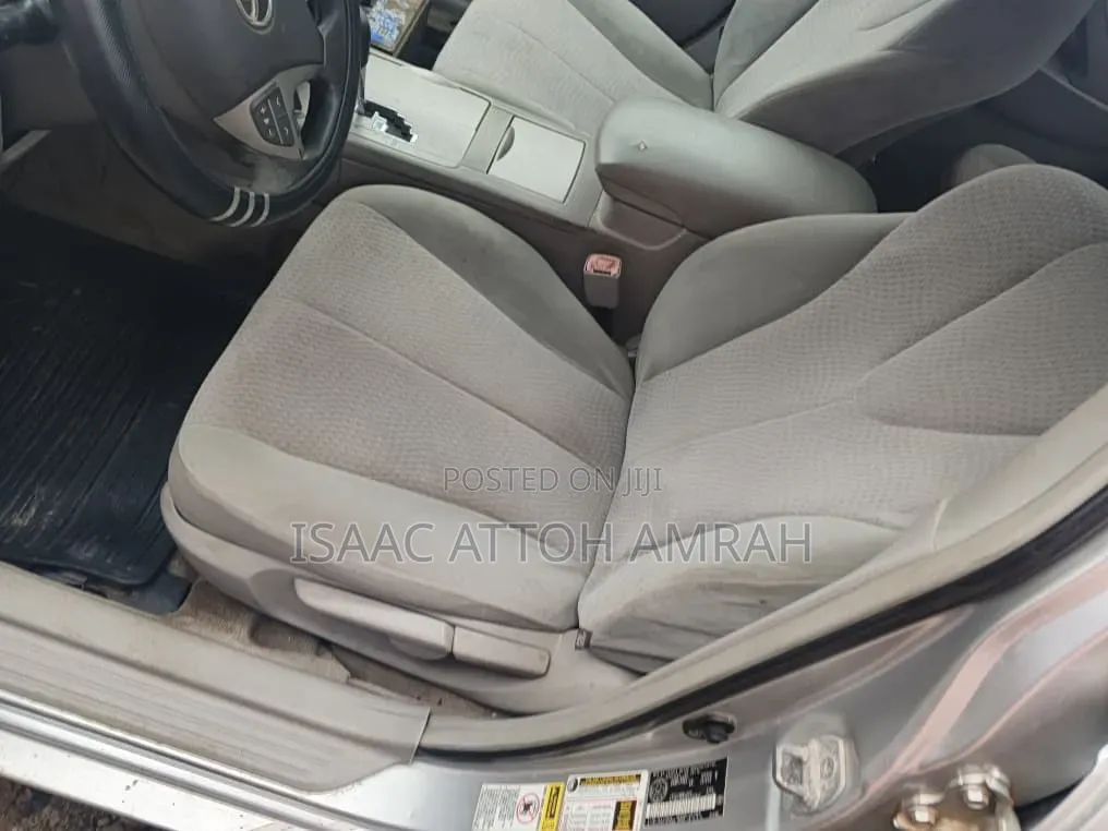 Toyota Camry 2009 Gray