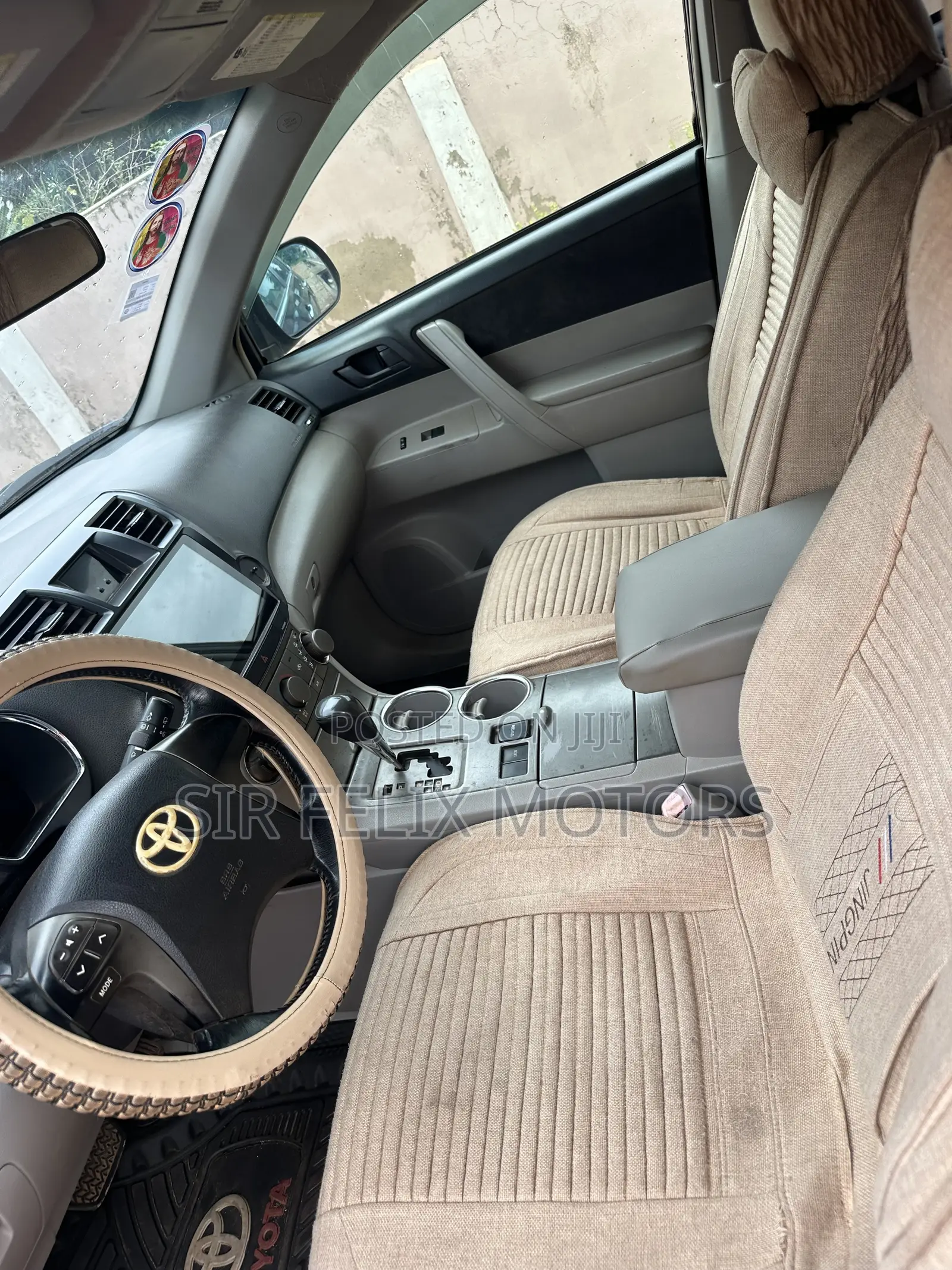 Toyota Highlander SE 2011 Black