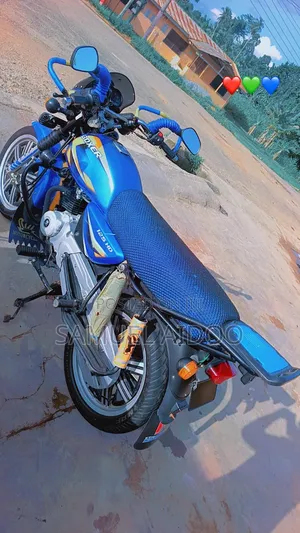 Bajaj Boxer 125 2026 Blue