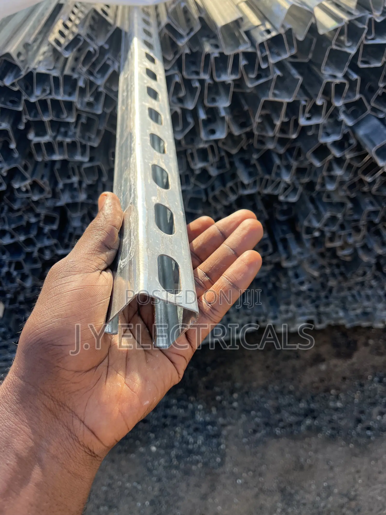Cable Trays, Accessories and Cable Ladders