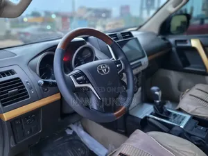 Toyota Land Cruiser Prado 2012 White