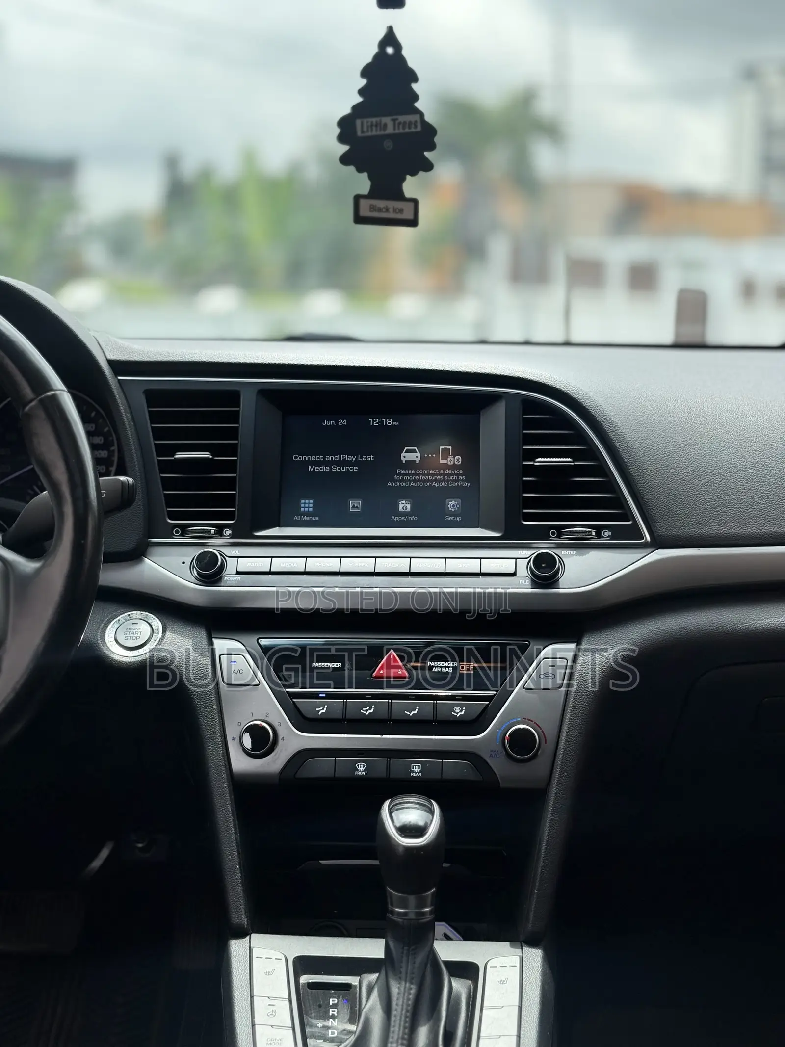 Hyundai Elantra SEL 2018 Black