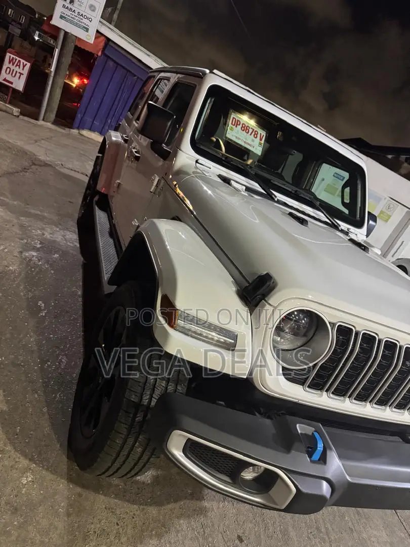 Jeep Wrangler 4xe 2024 White
