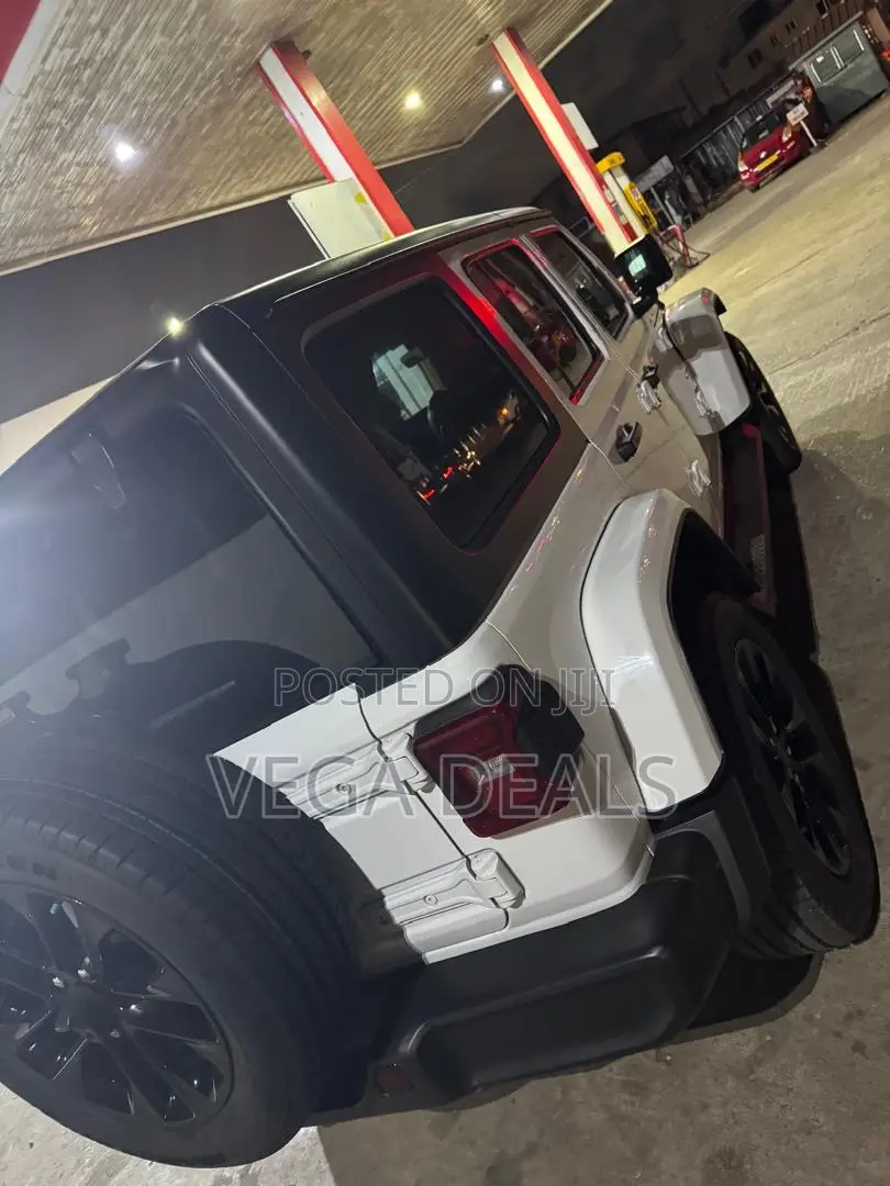 Jeep Wrangler 4xe 2024 White