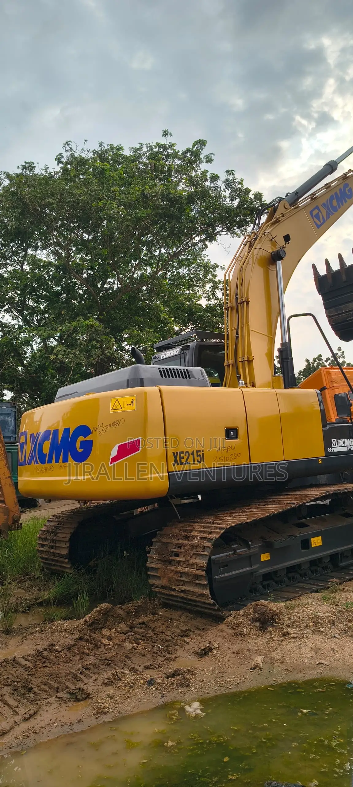 Brand New XCMG 215 Excavator for Sale in Greater Accra