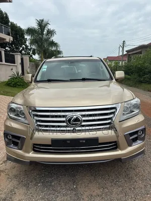 Lexus LX 570 AWD 2013 Gold