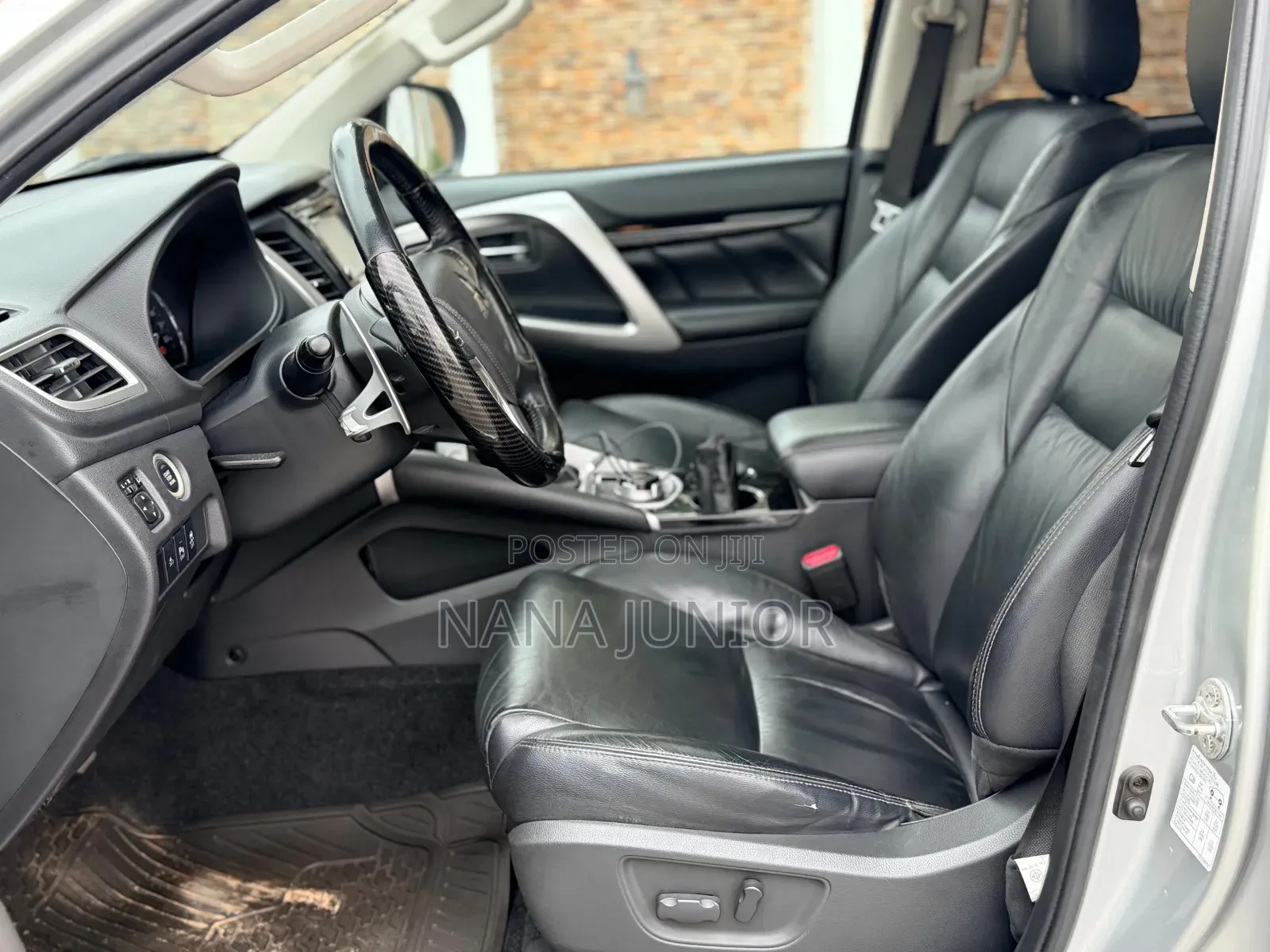 Mitsubishi Montero 2020 Silver