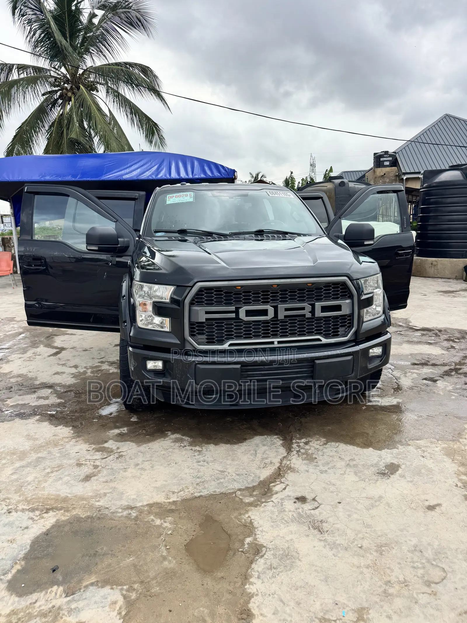Ford F-150 XLT 4dr SuperCrew 4WD 5.5 ft. SB (3.5L 6cyl 6A) 2015 Black