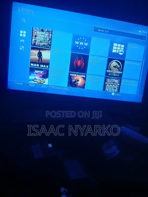 Ps4 Pro 18 Solid Games Plus Two Controllers