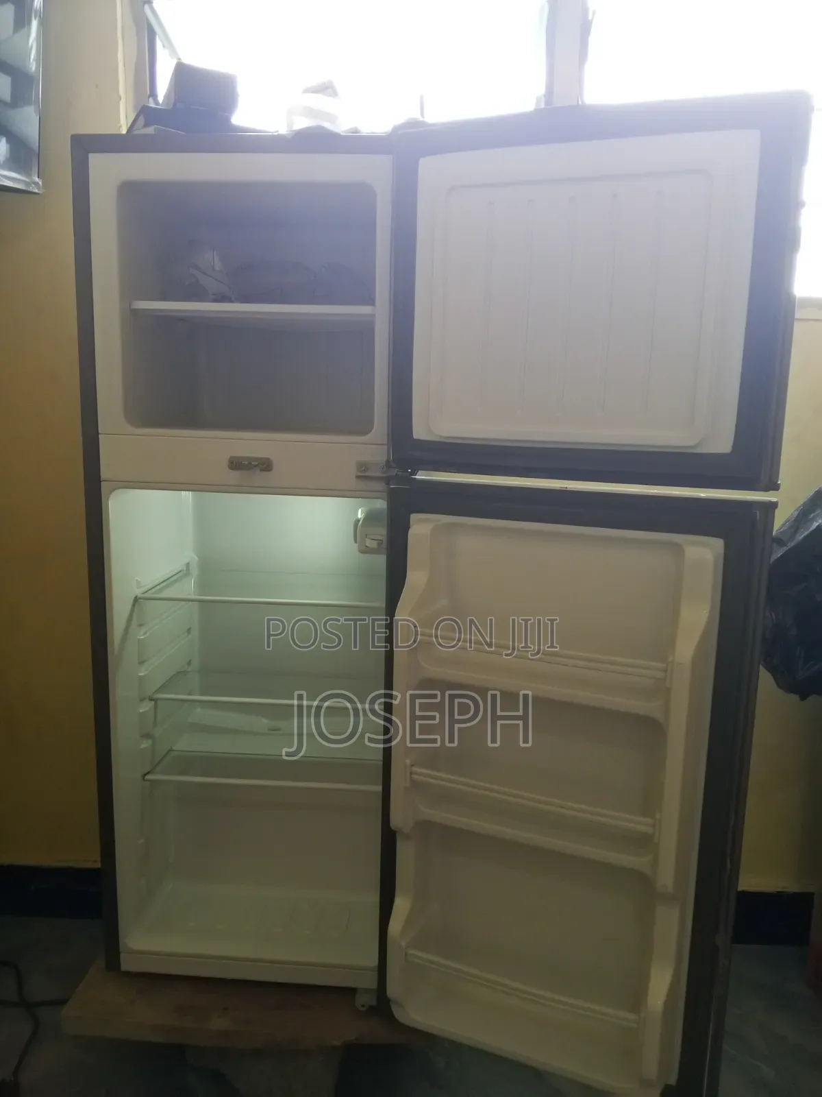 Peal Fridge