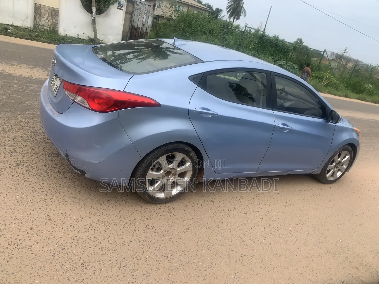 Hyundai Elantra GLS Sedan FWD (1.8L 4cyl 6A) 2013 Blue