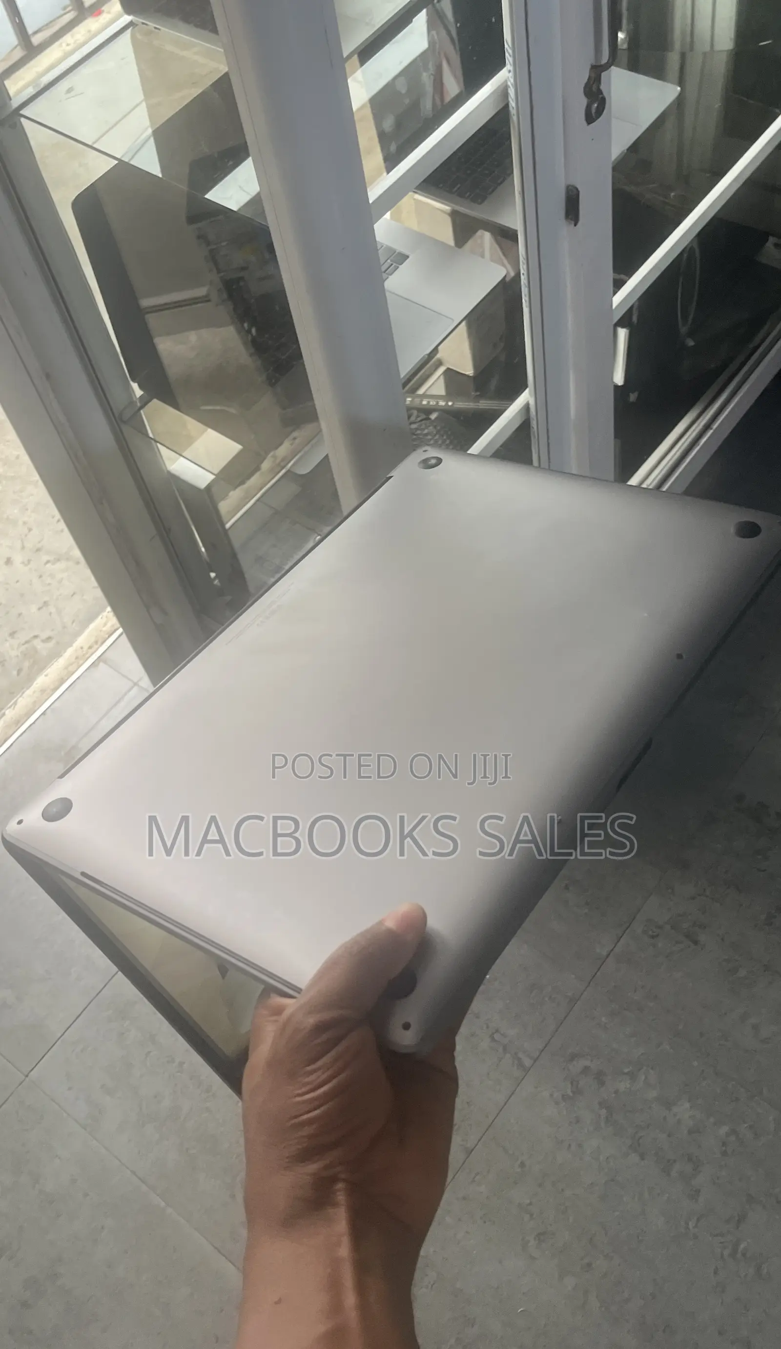 Laptop Apple MacBook Pro 2019 16GB Intel Core i7 SSD 512GB