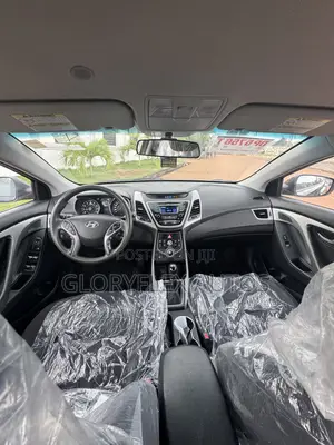 Hyundai Elantra SE 4dr Sedan (1.8L 4cyl 6A) 2015 Black