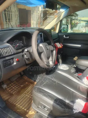 Mitsubishi Endeavor SE 2011 Green
