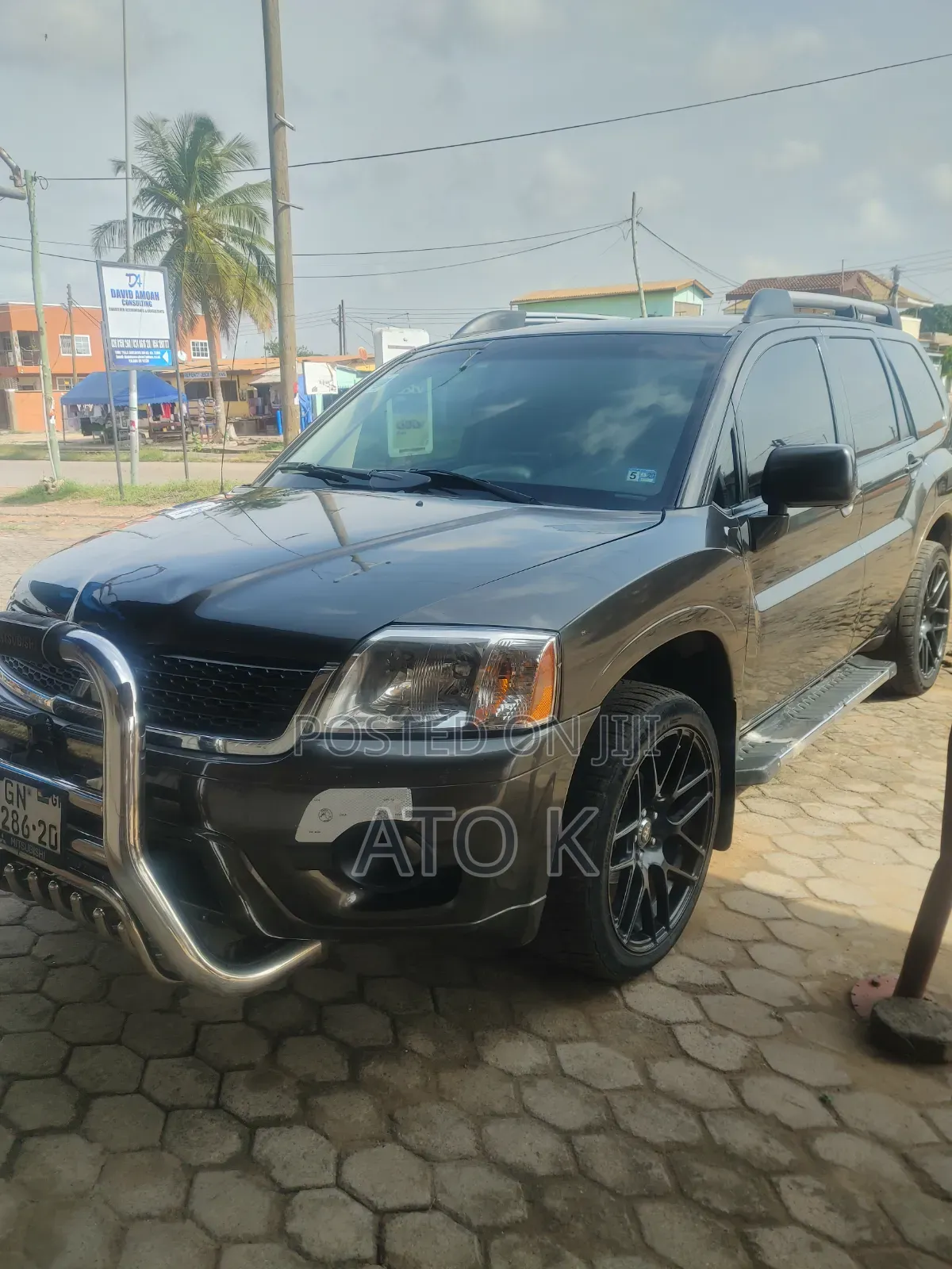 Mitsubishi Endeavor SE 2011 Green