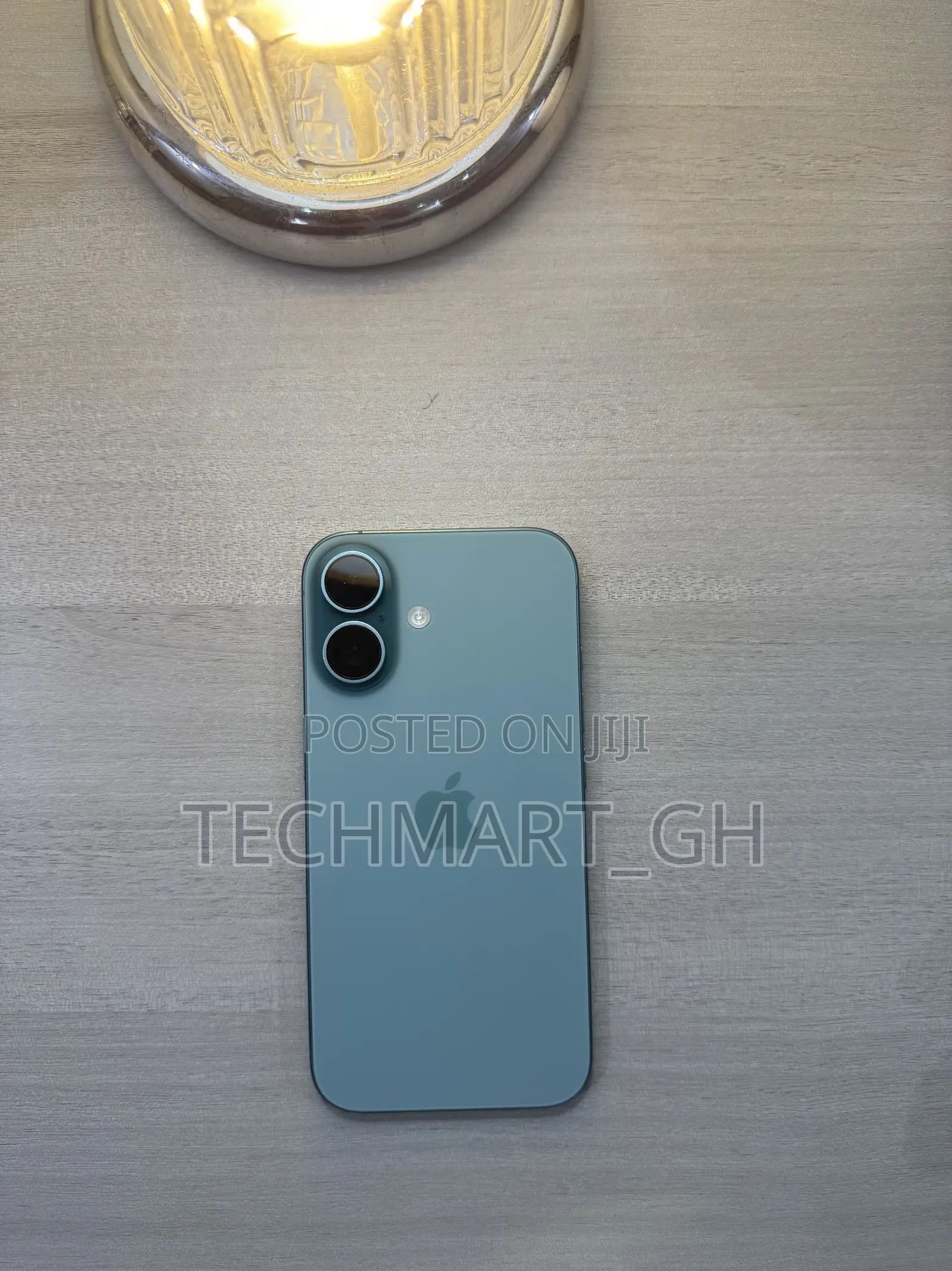 Apple iPhone 16 128 GB Green