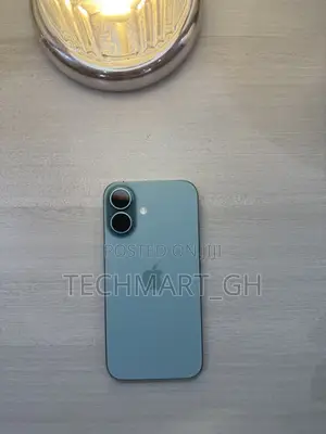 Apple iPhone 16 128 GB Green