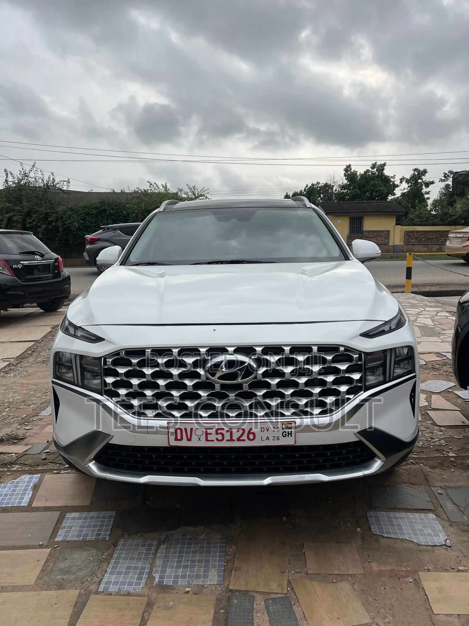Hyundai Santa Fe 2023 White