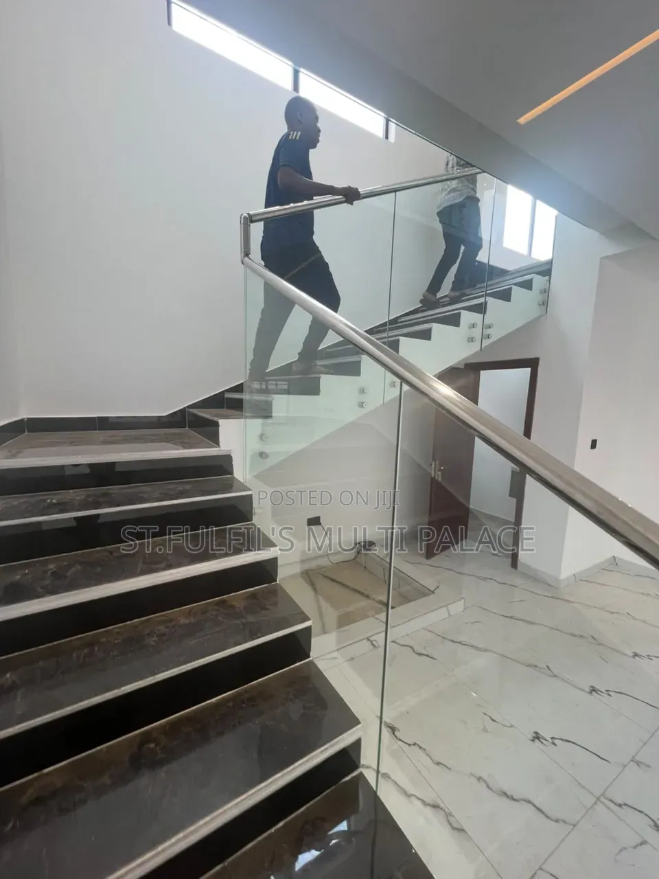5bdrm House in North Legon for sale