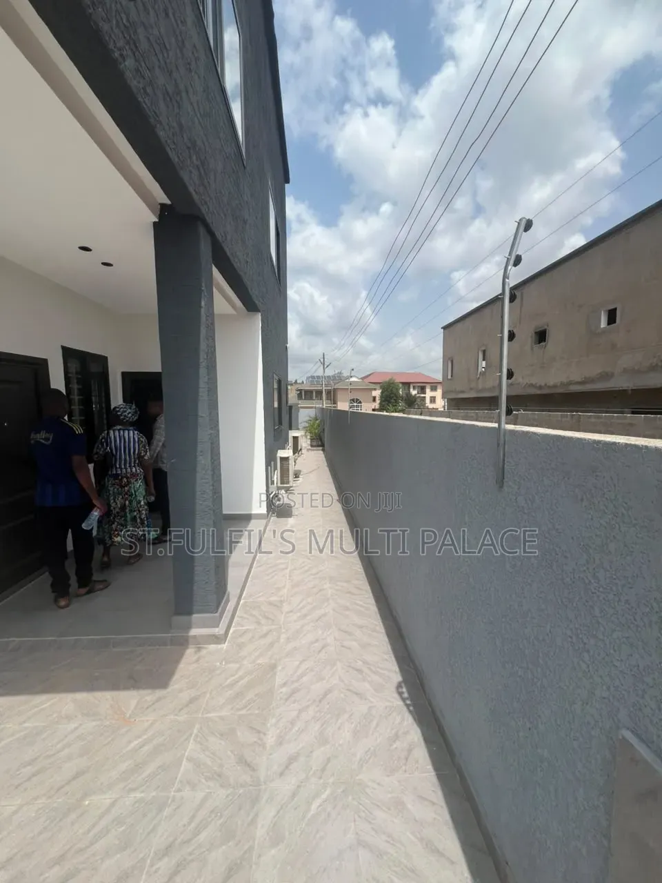 5bdrm House in North Legon for sale