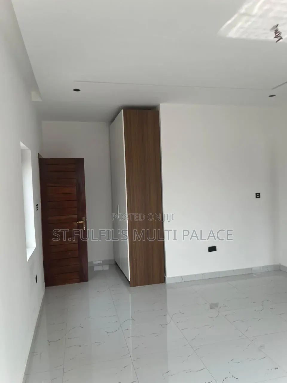 5bdrm House in North Legon for sale