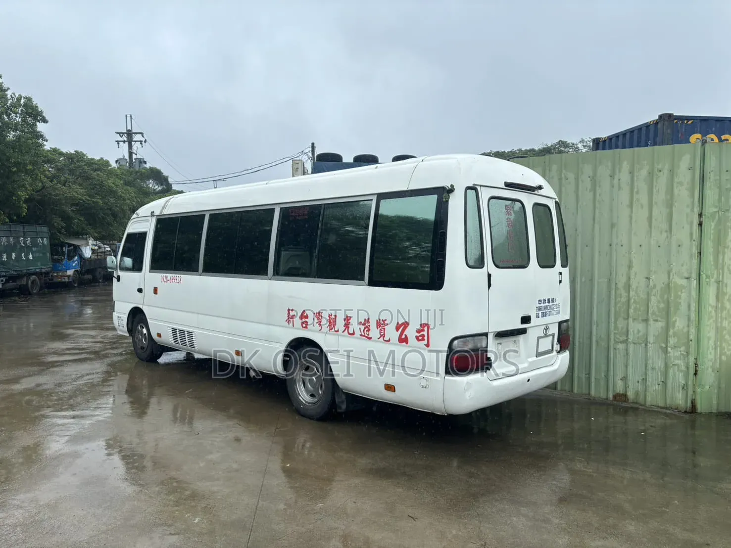 Toyota Coaster 2012 White