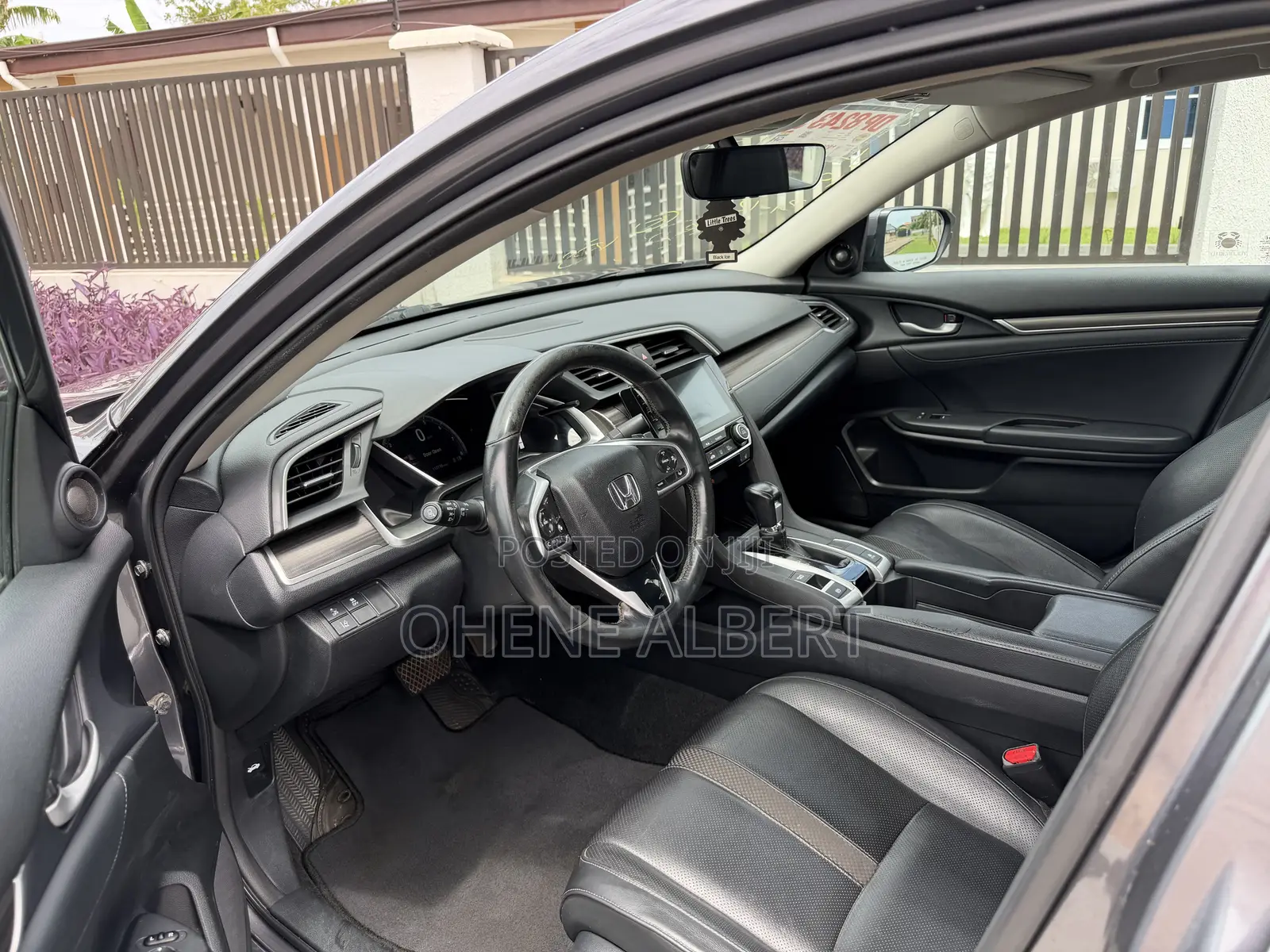 Honda Civic Touring Sedan 2019 Gray