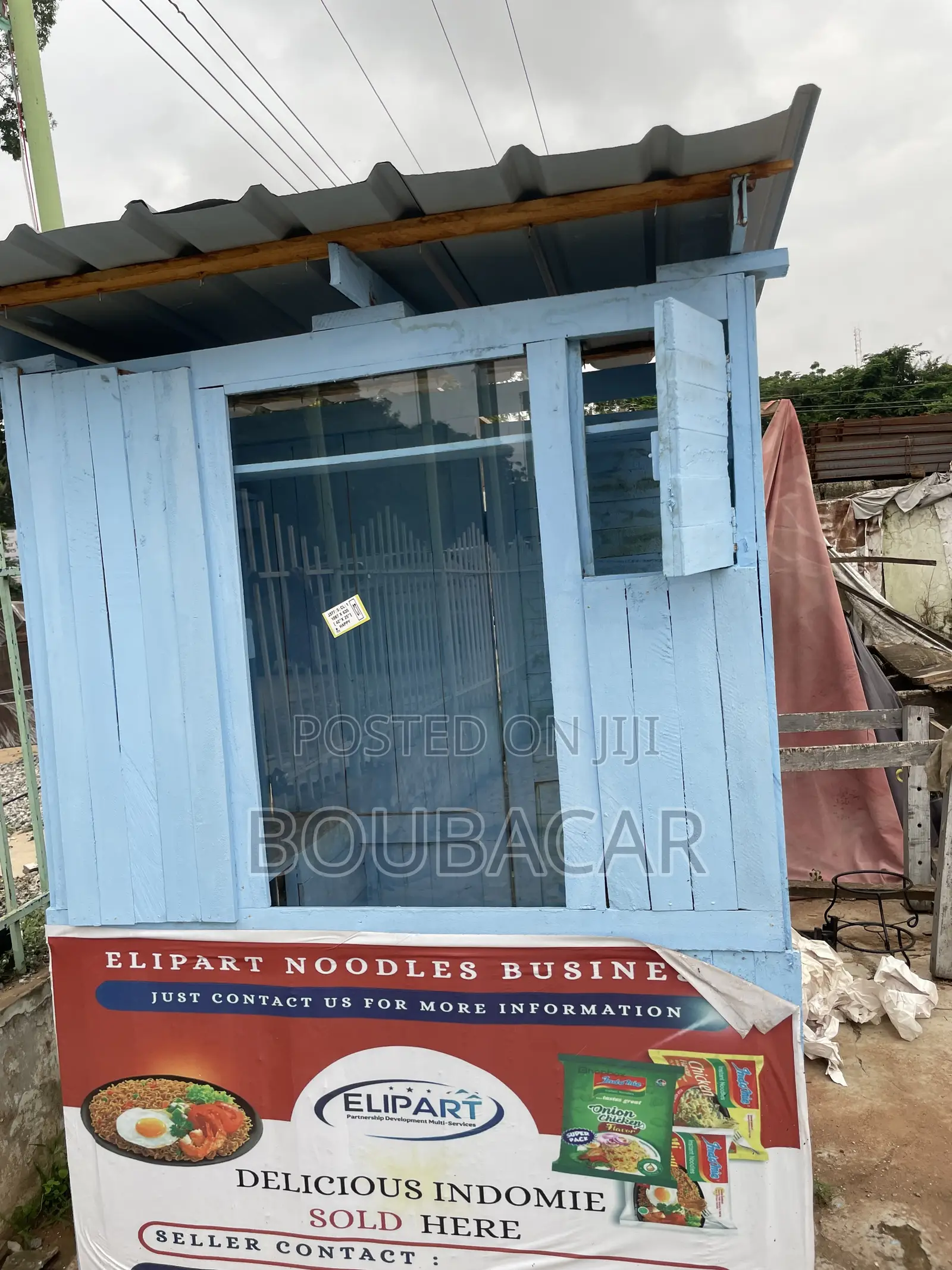 Wooden Commercial Kiosk / Food Joint Container With Glass Window⁠