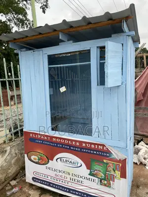 Wooden Commercial Kiosk / Food Joint Container With Glass Window⁠