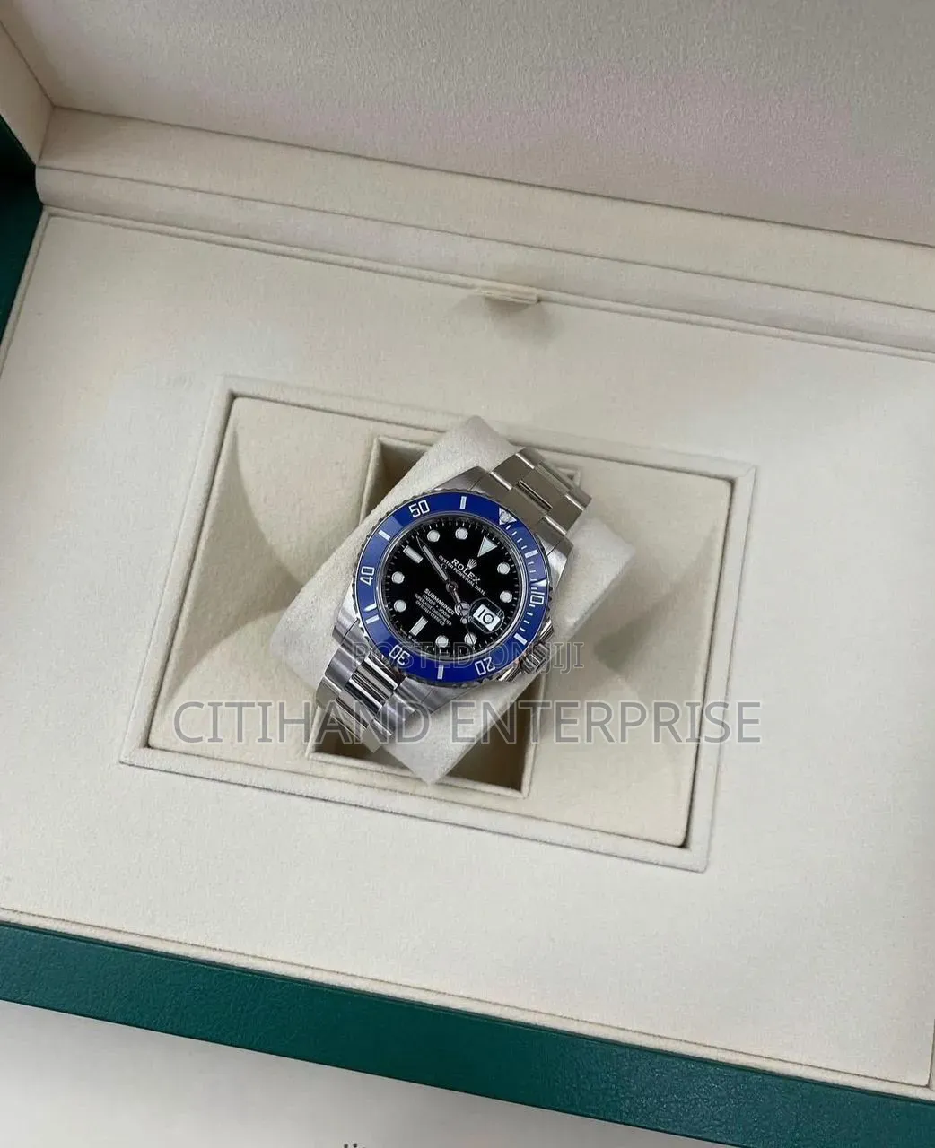 Rolex GMT Master - Big Classy Timepiece