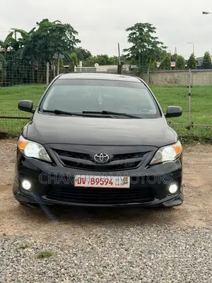 Toyota Corolla 2013 Black