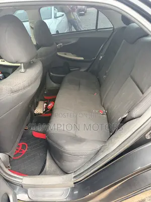Toyota Corolla 2013 Black