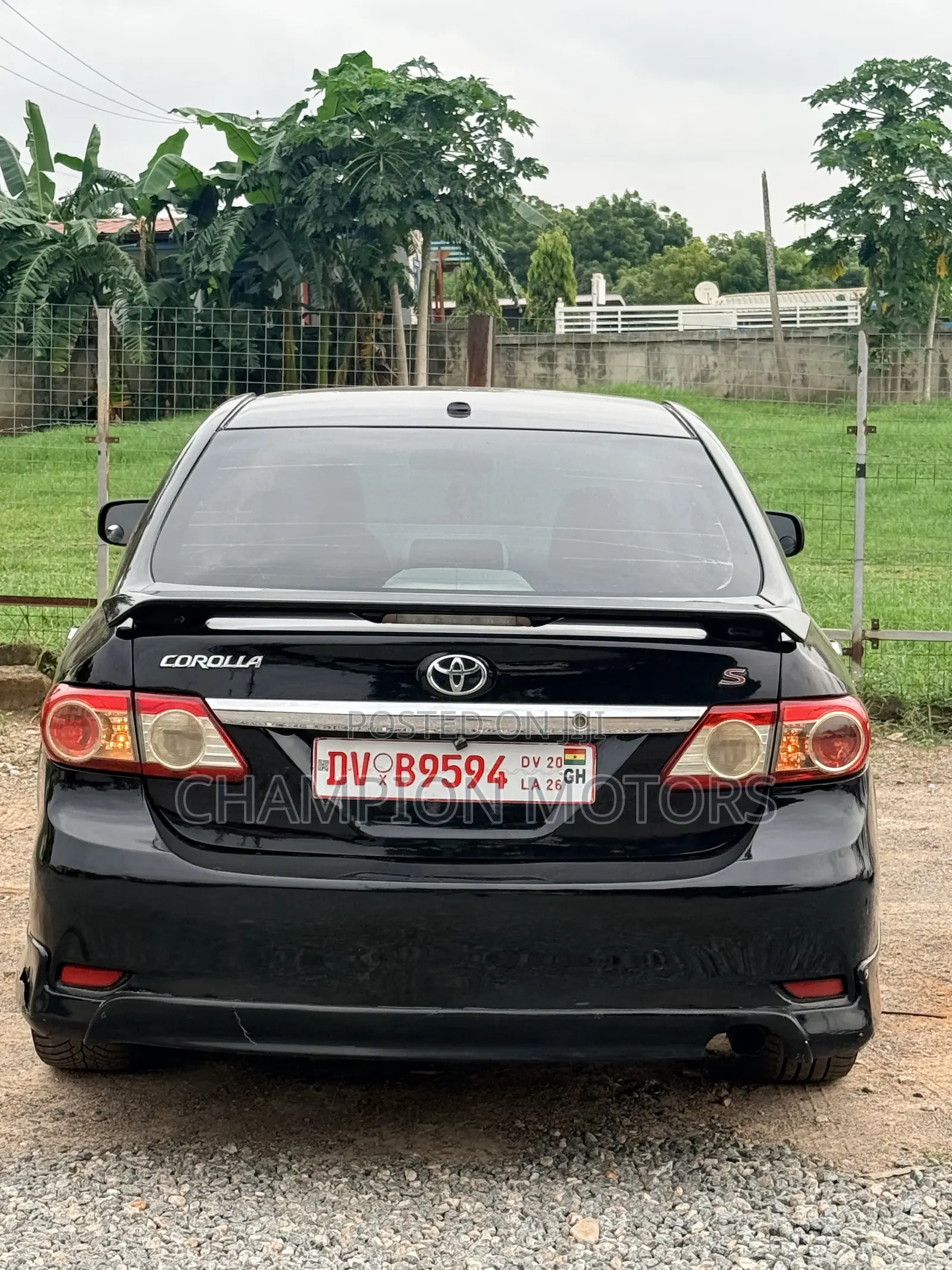 Toyota Corolla 2013 Black
