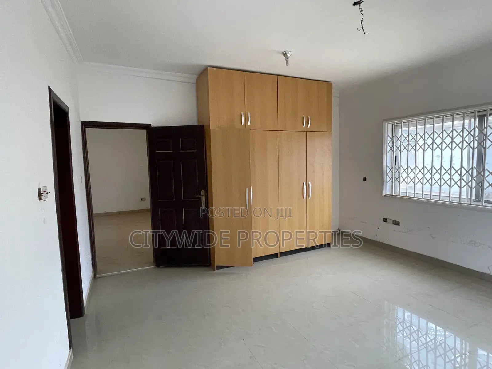 Furnished 5bdrm House in Ayi Mensah, Accra Metropolitan for sale
