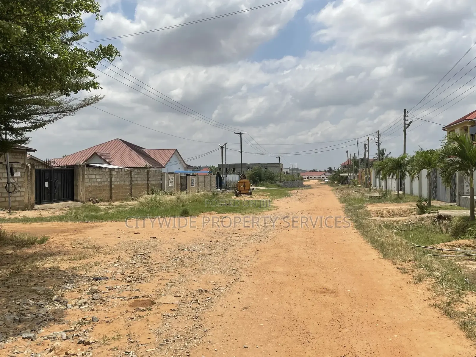 Furnished 5bdrm House in Ayi Mensah, Accra Metropolitan for sale