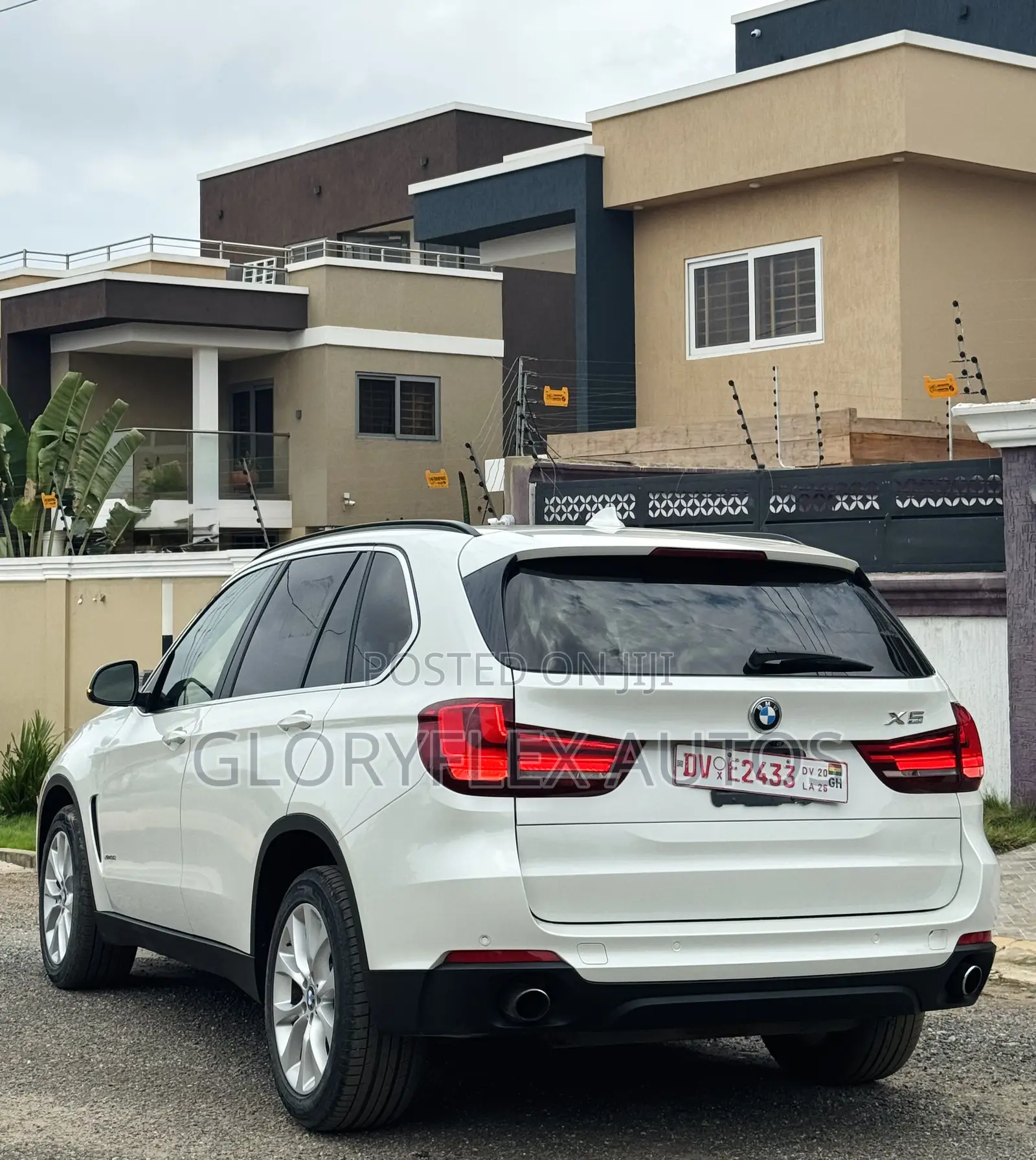 BMW X5 xDrive35i AWD (3.0L 6cyl 8A) 2017 White