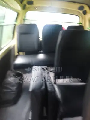 Toyota HiAce 2010 Red