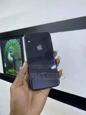 Apple iPhone XR 64 GB Black