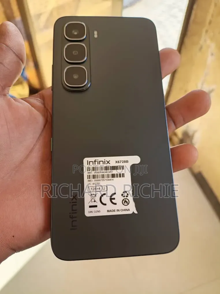 New Infinix Hot 60i 128 GB Black