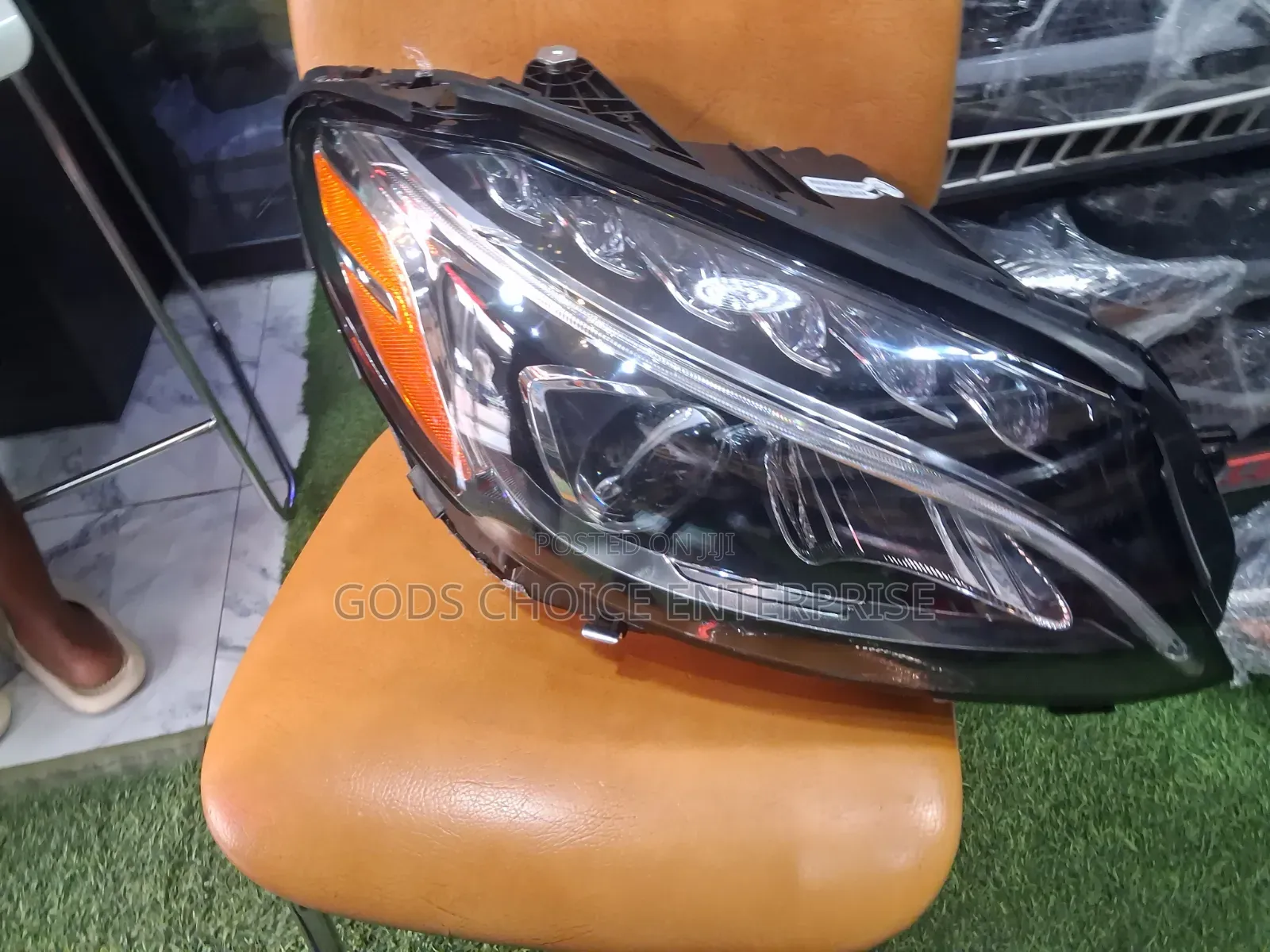 Headlight C300 Without Boaster 2016-2020