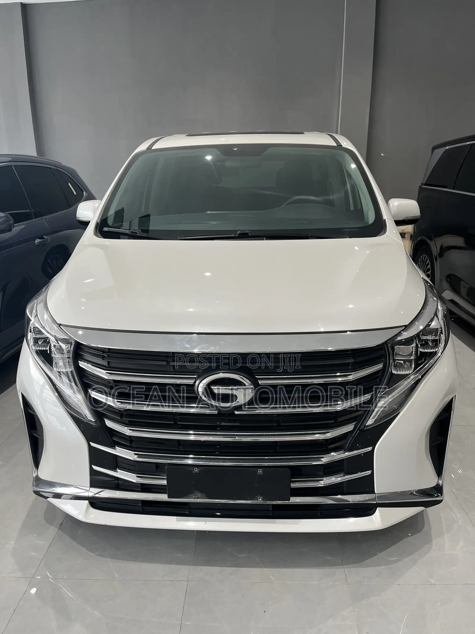GAC GM8 2023 White