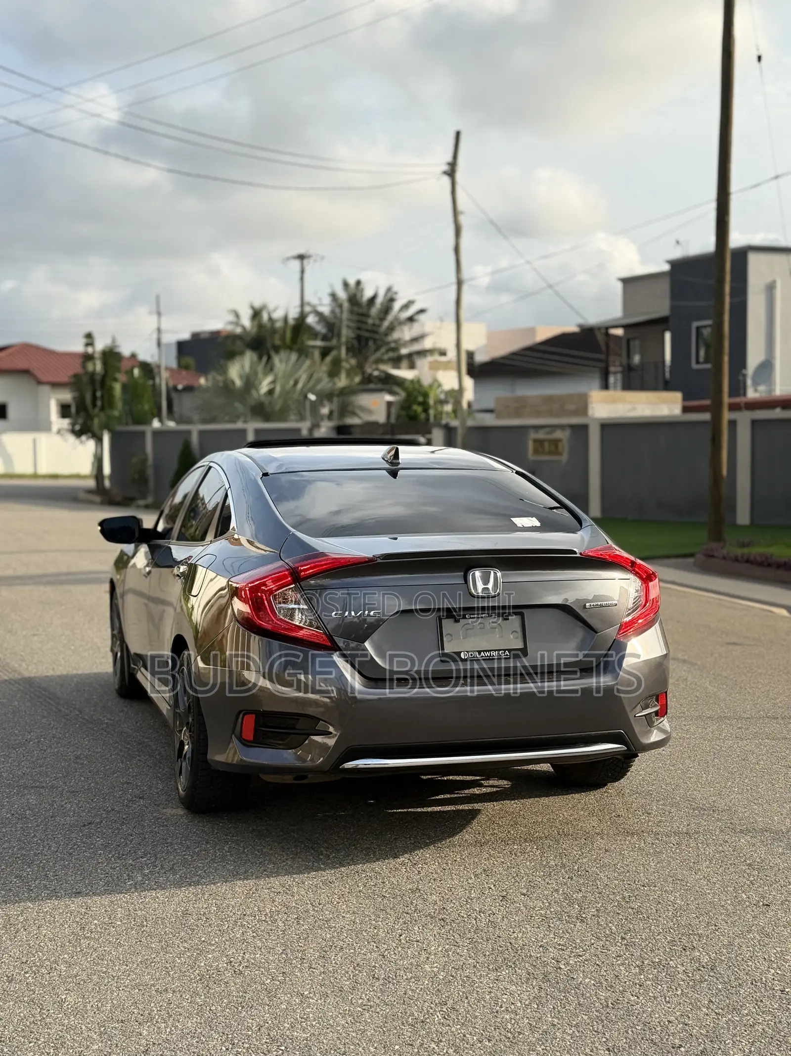 Honda Civic Touring Sedan 2020 Gray